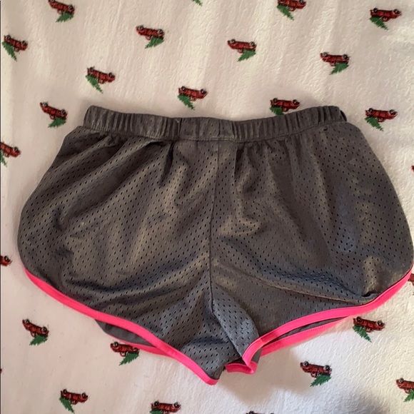 Grey and Pink So Athletic Shorts Size Small - Picture 4 of 5